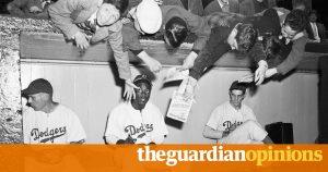 Colin Kaepernicks dignified protest echoes the spirit of Jackie Robinson | Richard Williams 22