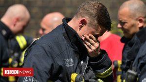 Asbestos warning for Grenfell survivors 16